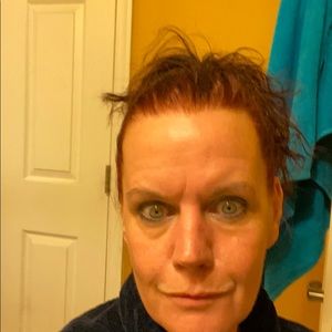 Meet your Posher, Janet